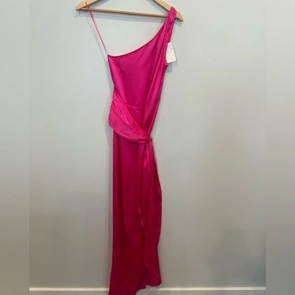 Amanda Uprichard Delmar Gown Pink - Picture 4 of 6